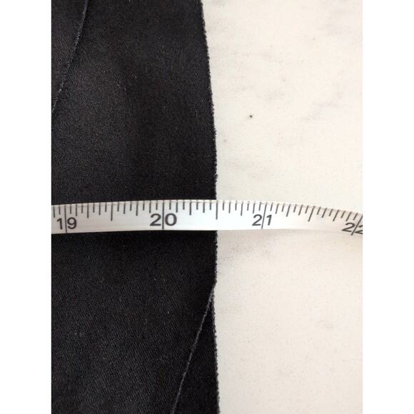 White House Black Market Instantly Slimming Black Bandage Skirt Size 2 - Picture 6 of 6